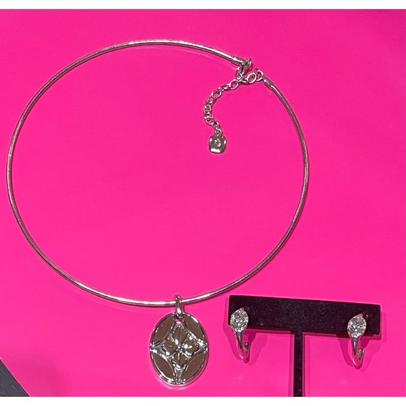 Ralph Lauren Jewelry - Ralph Lauren / 4 Leaf Clover Collar Necklace & Earrings Set / Silver Jewelry